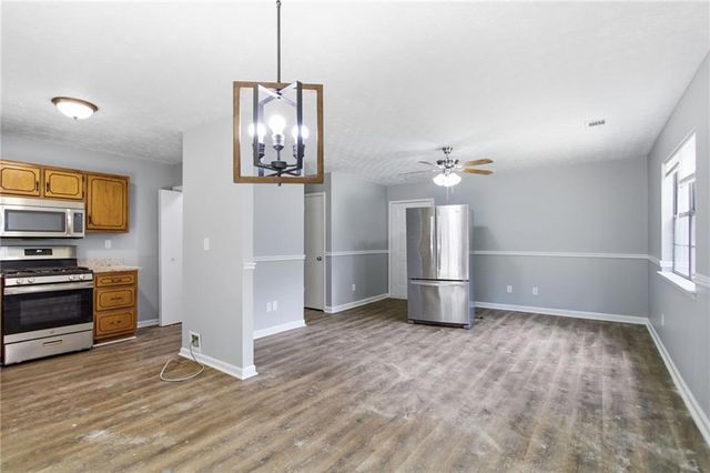124 Julie Lane, Stockbridge, GA 30281