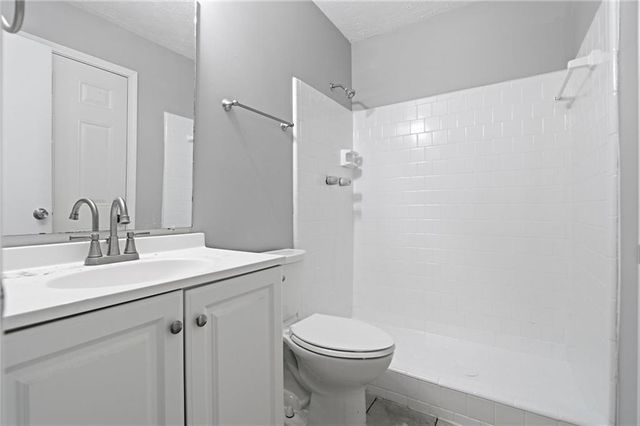 124 Julie Lane, Stockbridge, GA 30281