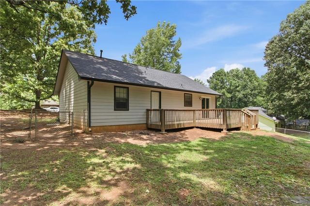 124 Julie Lane, Stockbridge, GA 30281