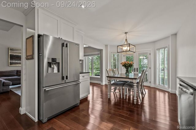 57256 Warwick Drive, Washington Township, MI 48094