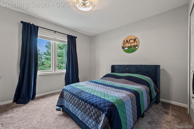57256 Warwick Drive, Washington Township, MI 48094