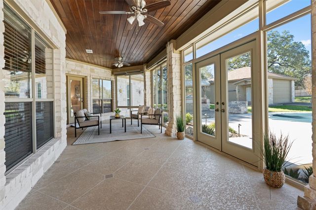 130 Richards DR, Buda, TX 78610