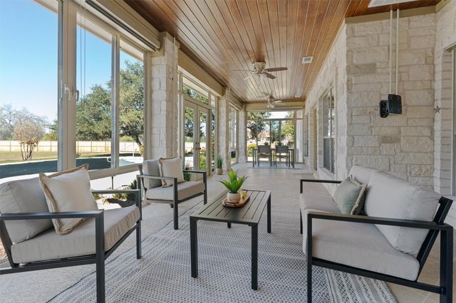 130 Richards DR, Buda, TX 78610