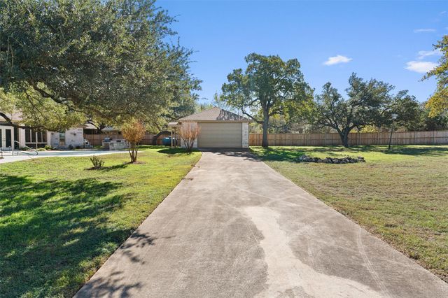130 Richards DR, Buda, TX 78610