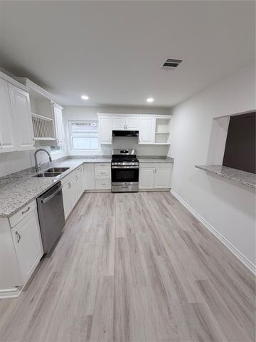 5451 Oriole Street, Houston, TX 77017