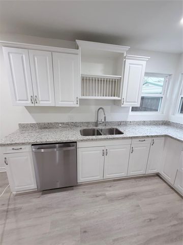 5451 Oriole Street, Houston, TX 77017