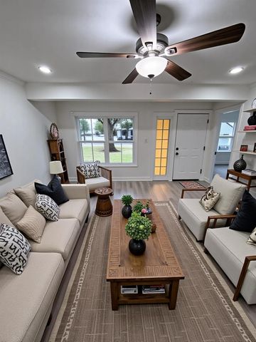 5451 Oriole Street, Houston, TX 77017