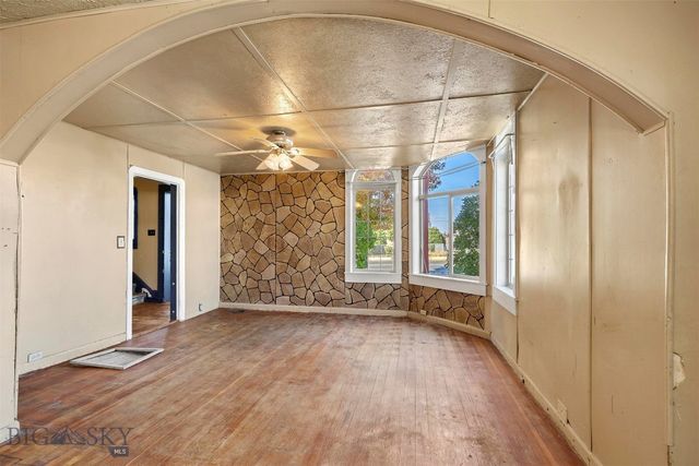 900 S Main, Butte, MT 59701