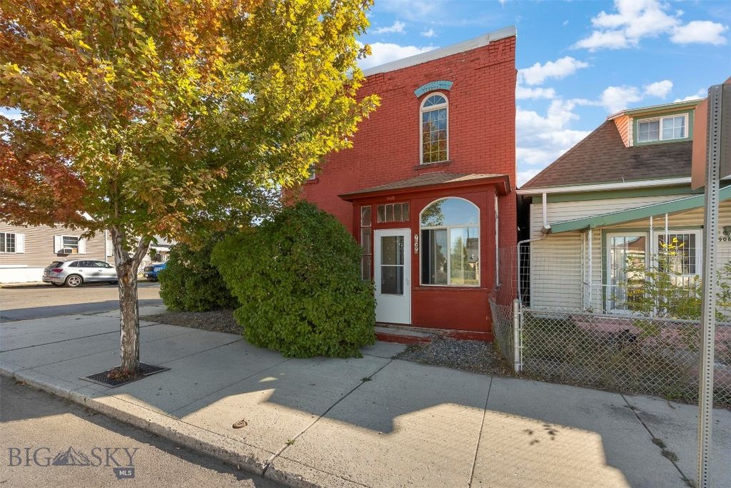 900 S Main, Butte, MT 59701 — exterior