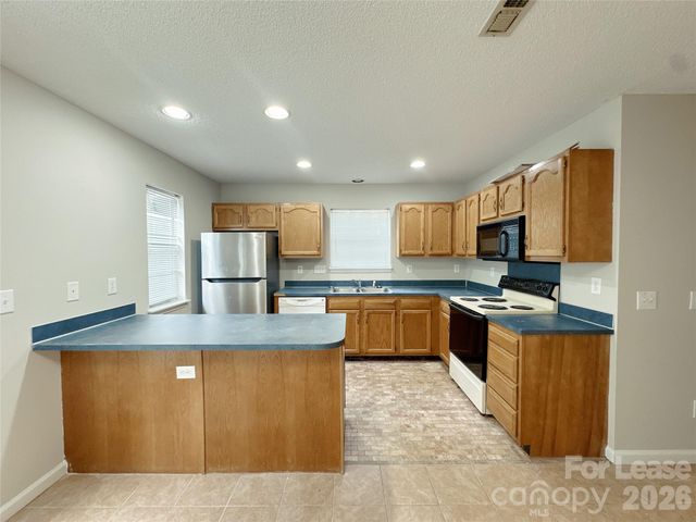 5745 Prescott Court, Charlotte, NC 28269