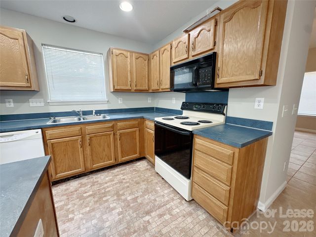 5745 Prescott Court, Charlotte, NC 28269