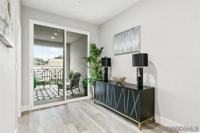 347 Oak Ave, Carlsbad, CA 92008