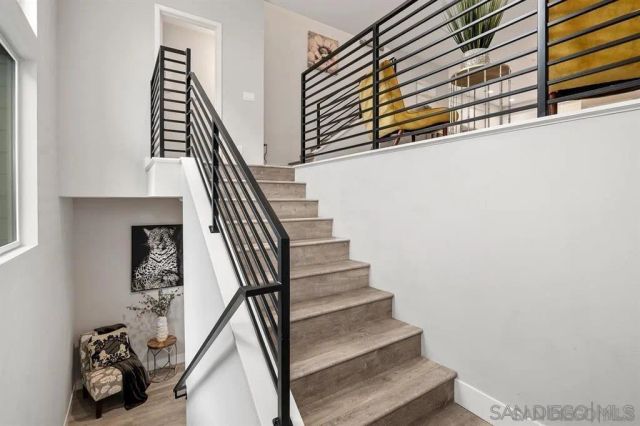 347 Oak Ave, Carlsbad, CA 92008