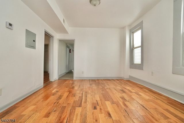 102 S 12Th St, Newark City, NJ 07107