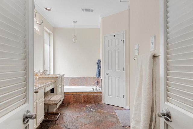 22007 Crossbrook Drive, Katy, TX 77450