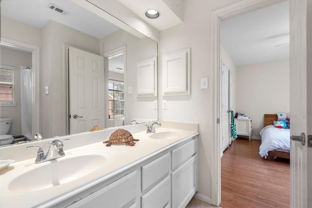 22007 Crossbrook Drive, Katy, TX 77450