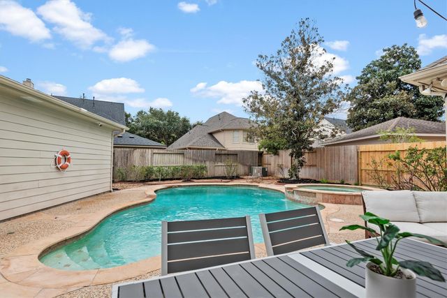 22007 Crossbrook Drive, Katy, TX 77450