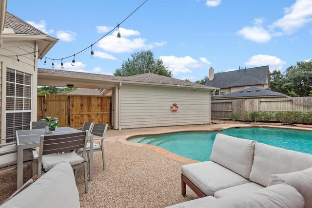 22007 Crossbrook Drive, Katy, TX 77450