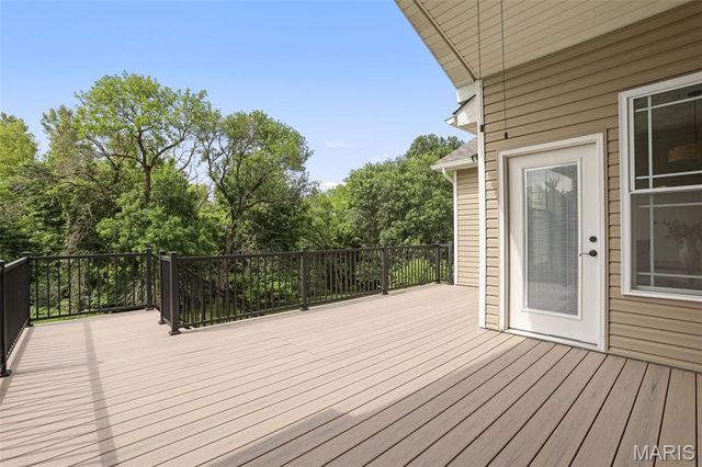 7348 Kindlewood Drive, Edwardsville, IL 62025