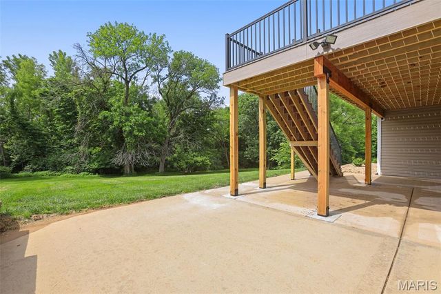 7348 Kindlewood Drive, Edwardsville, IL 62025