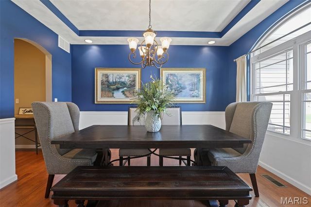 7348 Kindlewood Drive, Edwardsville, IL 62025