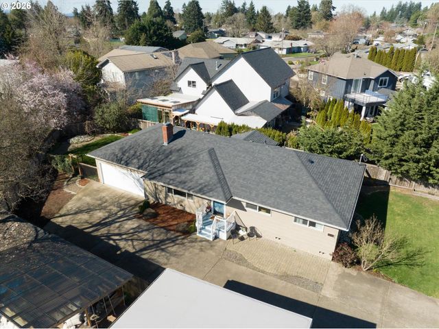 1697 ELANCO Ave, Eugene, OR 97401