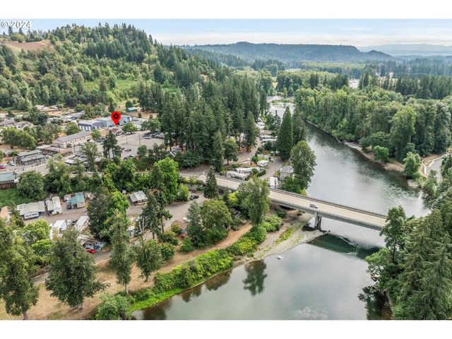 16265 Se HIGHWAY 224, Damascus, OR 97089