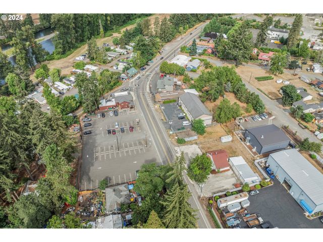 16265 Se HIGHWAY 224, Damascus, OR 97089