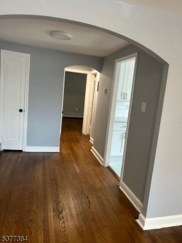801 Garden St, Elizabeth City, NJ 07202