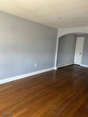 801 Garden St, Elizabeth City, NJ 07202
