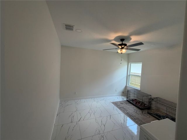 7830 Leylah Dr, Corpus Christi, TX 78414
