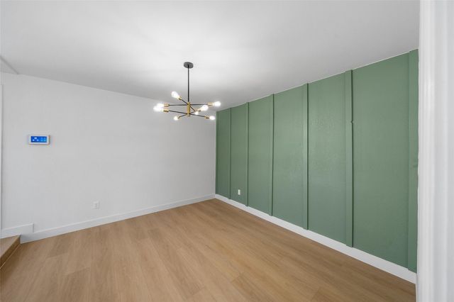 5607 Arncliffe Drive, Houston, TX 77088