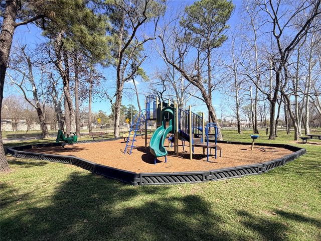 5607 Arncliffe Drive, Houston, TX 77088