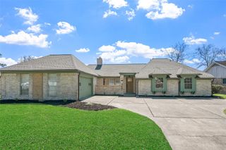 5607 Arncliffe Drive, Houston, TX 77088
