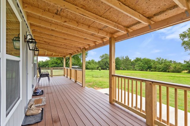 195 County Road 4612, Sulphur Springs, TX 75482