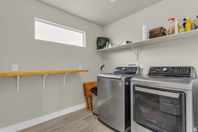 15176 S BATTLE DR, Bluffdale, UT 84065