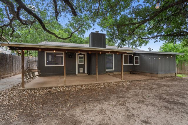 701 Riverwood DR, Cedar Park, TX 78613