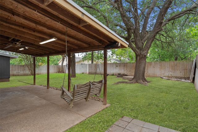 701 Riverwood DR, Cedar Park, TX 78613
