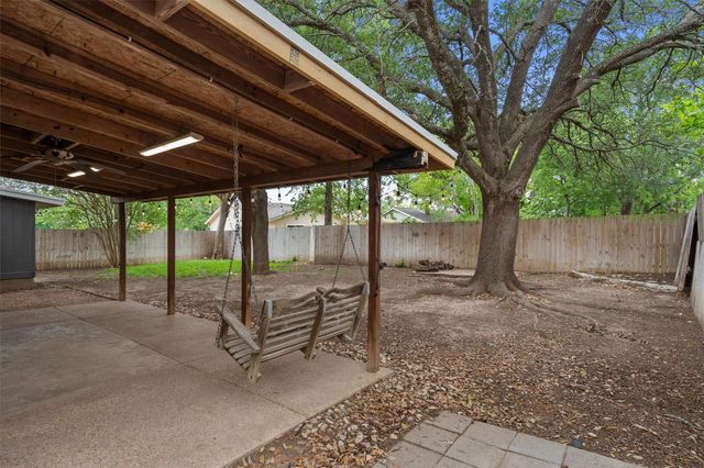 701 Riverwood DR, Cedar Park, TX 78613