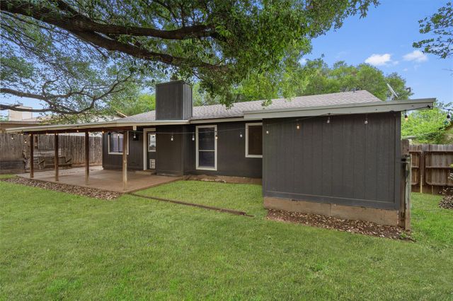 701 Riverwood DR, Cedar Park, TX 78613