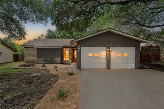 701 Riverwood DR, Cedar Park, TX 78613