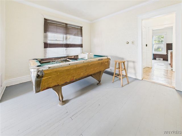 465 10th Street, Niagara Falls, NY 14303