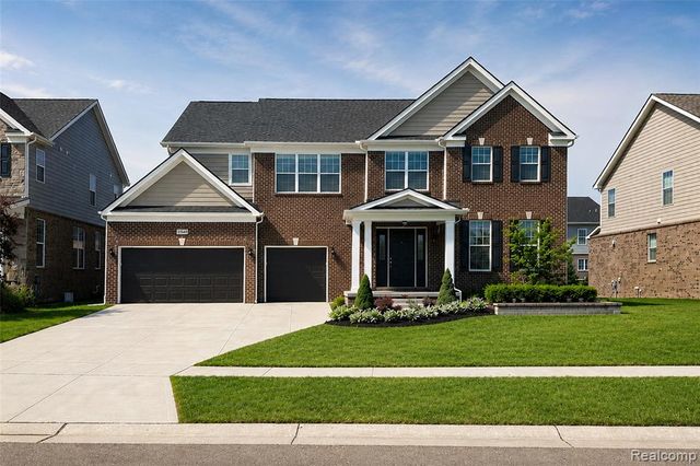 51040 Woodford Drive, Canton, MI 48188