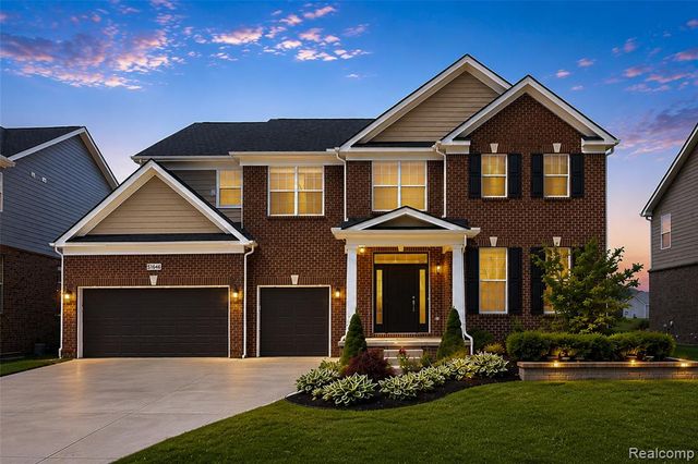 51040 Woodford Drive, Canton, MI 48188