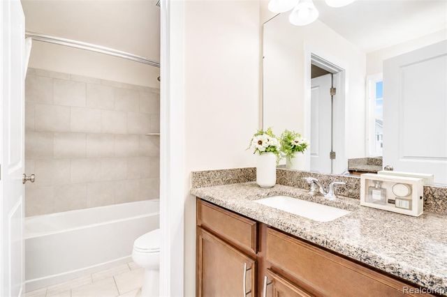 51040 Woodford Drive, Canton, MI 48188