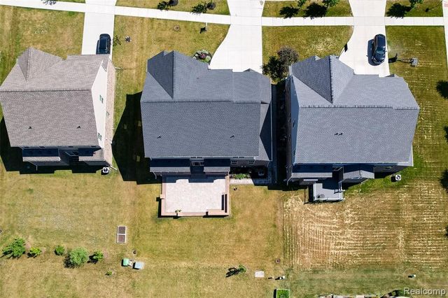 51040 Woodford Drive, Canton, MI 48188