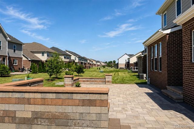 51040 Woodford Drive, Canton, MI 48188