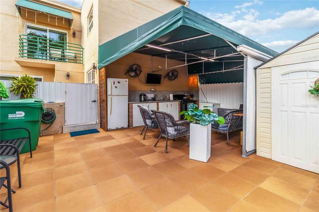 11880 SW 19TH LANE 165, Miami, FL 33175