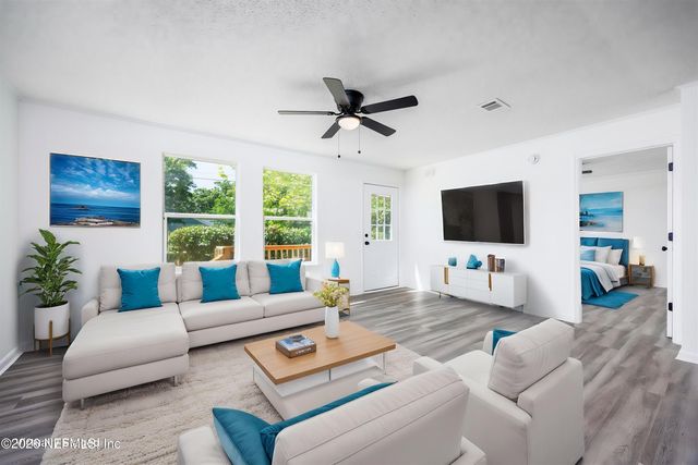 900 HELEN Street, St. Augustine, FL 32084