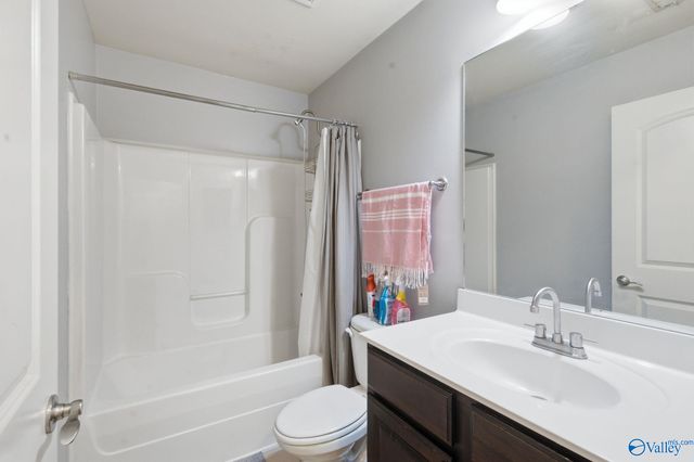 105 Denton Drive, Huntsville, AL 35811